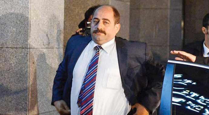 <p>Zekeriya Öz </p>
