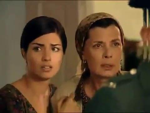 <p><strong>Tuba Büyüküstün</strong></p>
<p>Güzel oyuncu kariyerine Çemberimde Gül Oya adlı diziyle başladı.</p>