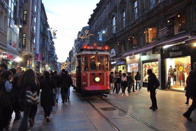 <p>DORinsight Araştırma Şirketi tarafından yapılan 'Yurt dışı tatil tercihleri' araştırmasından çıkan sonuçlar Türkler'in en çok tatil yapmak istediği ülkeleri belirledi.</p>

<p> </p>
