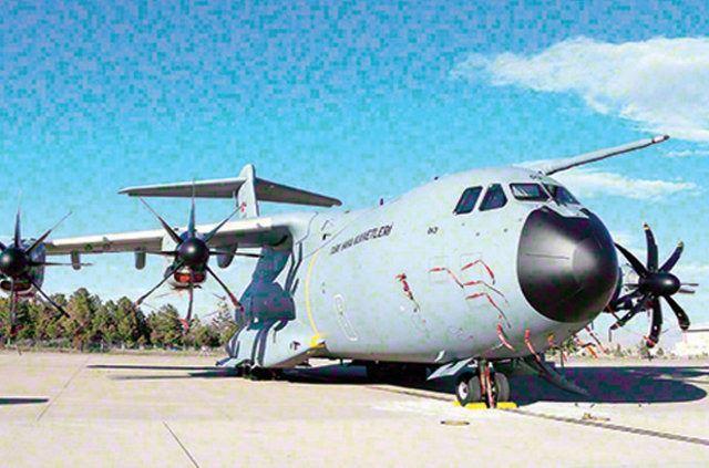 <p>Airbus tesislerinde yer testleri tamamlanan uçağın uçuş testlerine başlandı. Hava Kuvvetleri için toplam 10 adet A400M uçağı üretilecek.</p>
<p> </p>
<ul>
</ul>
<ul>
</ul>