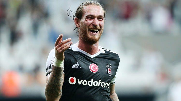 <p>Ömer şişmanoğlu(Beşiktaş)</p>
