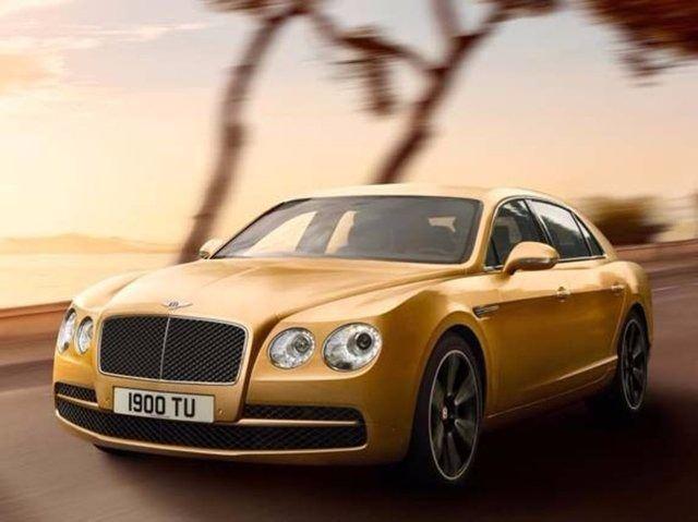 <p><strong>BENTLEY FLYING SPUR V8 BELUGA </strong><br />
Bentley, özel serisi olan FLY SPUR'u yeni sezonda tanıtacak .</p>