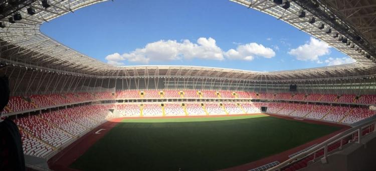<p>Yeni Sivas Stadı<br />
Kapasite: 25.000</p>
