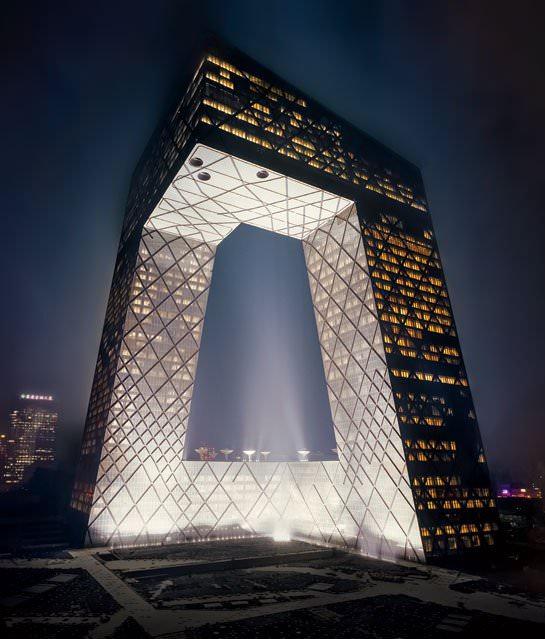 <div>CCTV Building, Beijing</div>

<div>Yapımı devam ediyor.</div>
