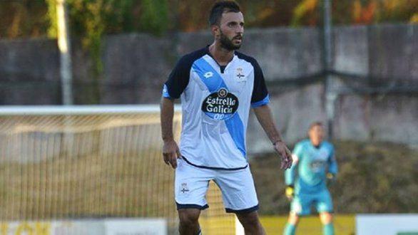 <p>Altyapısından yetiştiği Galatasaray'da tam 7 yıl görev yapan Emre Çolak, yaz transfer döneminde gittiği Deportivo'da çıktığı 4 maçta 1 de asist yapma başarısı gösterdi. </p>
