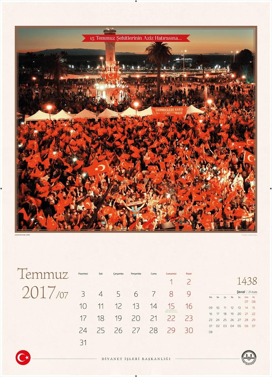 <p>15 Temmuz'un hatıralarda tutulması gereken bir tarih olduğunu ifade eden Akkaya, bir daha böyle zamanların yaşanmaması temennisinde bulundu.</p>
<p> </p>