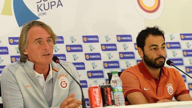 <p>Neden her şeye karışıyorsun, bu kararları sorguluyorsun! Seni mahvederim” diyerek kaptanın üzerine yürüdü.</p>