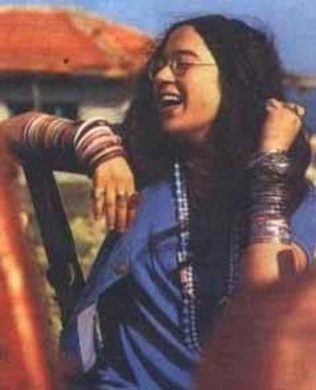 <p>Zerrin Özer</p>
