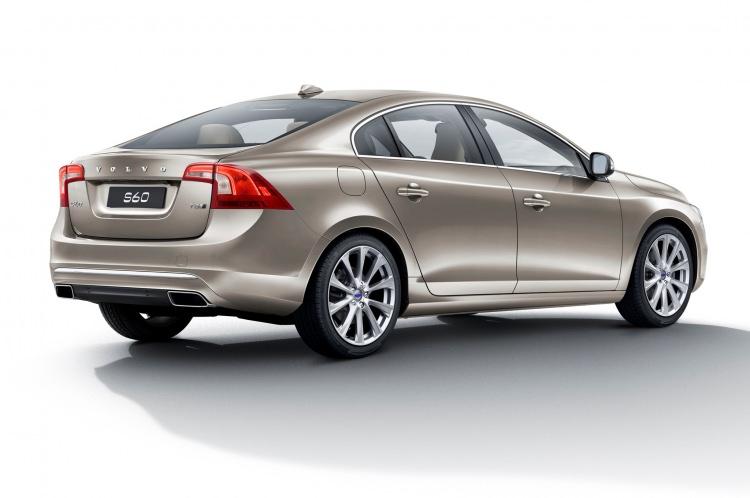 <p>2.0 Dizel Otomatik Sedan Advance</p>

<p>ESKİ FİYAT: 193.740<br />
YENİ FİYAT: 214.134</p>
