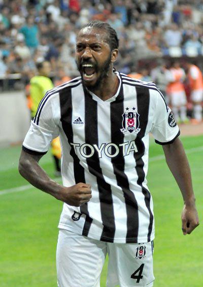 <p>MANUEL FERNANDES</p>
<p>''Portekiz ve İspanyolların pasla, Türklerin ise kalbi ile oynadığı oyunun adıdır futbol. "</p>