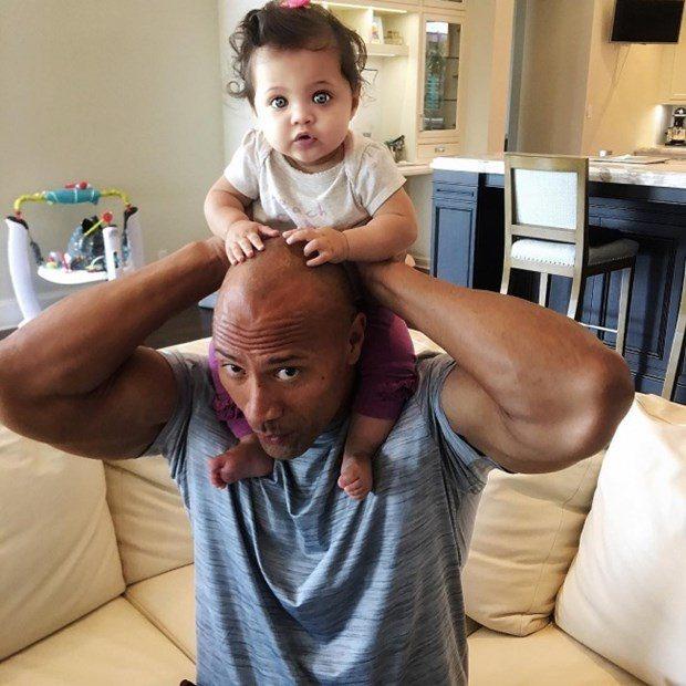 <p>Dwayne Johnson - Jasmine</p>
