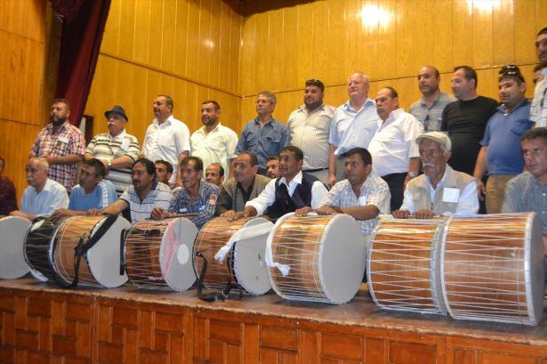 <p>Ayrıca Ramazan’ın başında, ortasında ve sonunda neler söylenirse daha iyi olur anlamında bir çalışma yapılması istendi.</p>
<p> </p>
