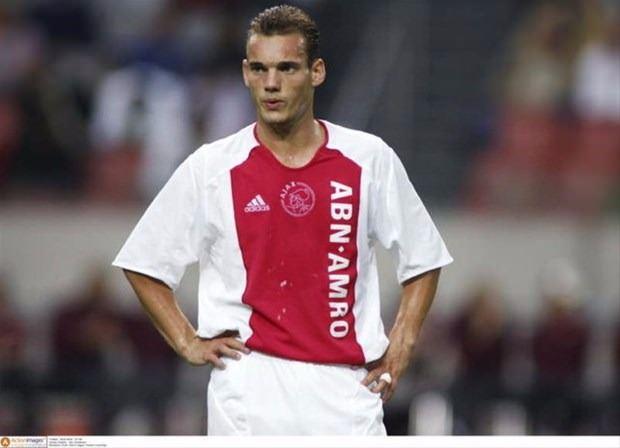 <p>Wesley Sneijder</p>

<p> </p>
