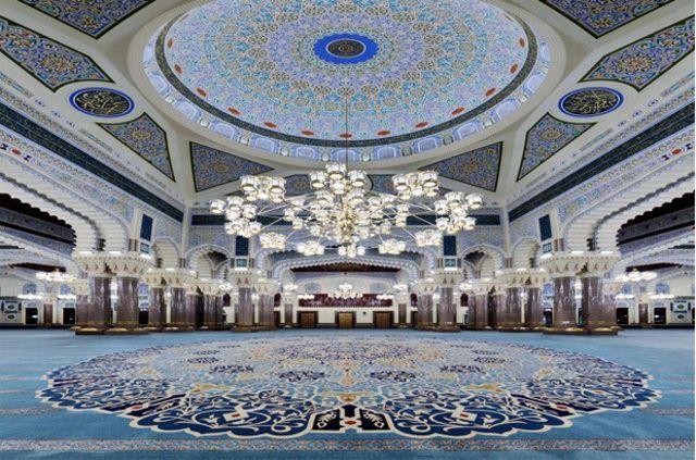 <p>Ücretsiz tuvalet hizmeti verilmeye başlanan selatin camileri şöyle...</p>
<p> </p>