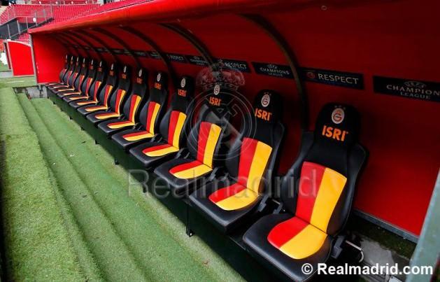 <p>Galatasaray'ın UEFA Şampiyonlar Ligi'ndeki rakibi Real Madrid, facebook sayfasından sarı kırmızılı ekibin evi Türk Telekom Arena'yı taraftarlarına tanıttı.</p>