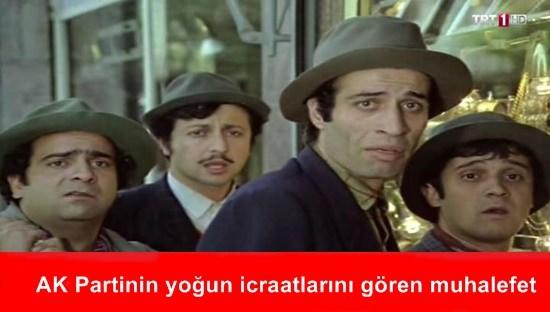 <p>Türkiye seçim heyecanı yaşarken, sosyal medyadaki siyasi capslar tıklanma rekoru kırıyor.</p>