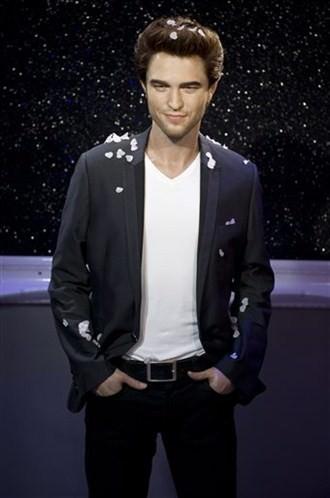 Robert Pattison