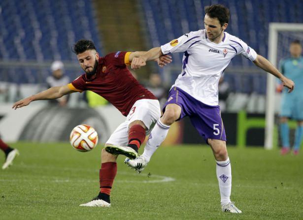 <p>UEFA Avrupa Ligi Son 16 Turu rövanş mücadelesinde Fiorentina, deplasmanda Roma'yı 3-0 mağlup etti ve çeyrek finale yükseldi.</p>