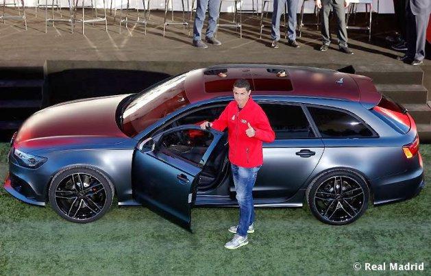 <p>Cristiano Ronaldo: Audi RS6 Avant</p>