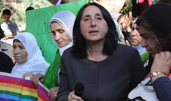<p>23 Kasım 2013’de  Diyarbakır Lice Fis köyünde sözte Pkk’nın kuruluş yıldönümünde “22 Kürt ve Türk gencinin birlikte biraraya gelerek başlattığı isyan, 29. İsyan PKK isyanıdır ve bize göre bu isyan, son isyandır.”</p>

<p> </p>
