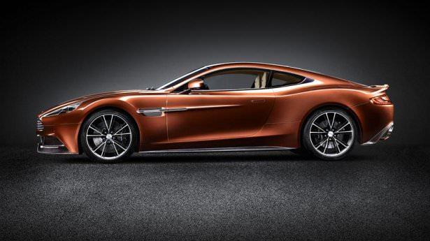 <p>Wayne Rooney - Aston Martin Vanquish</p>
<p> </p>