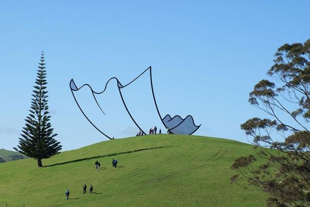 <p>Yeni Zelanda'da yer alan bir sanat eseri</p>