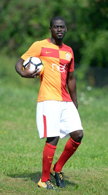 <p><strong>BADOU NDIAYE</strong></p>

<p> </p>

<ul>
</ul>

<ul>
</ul>

