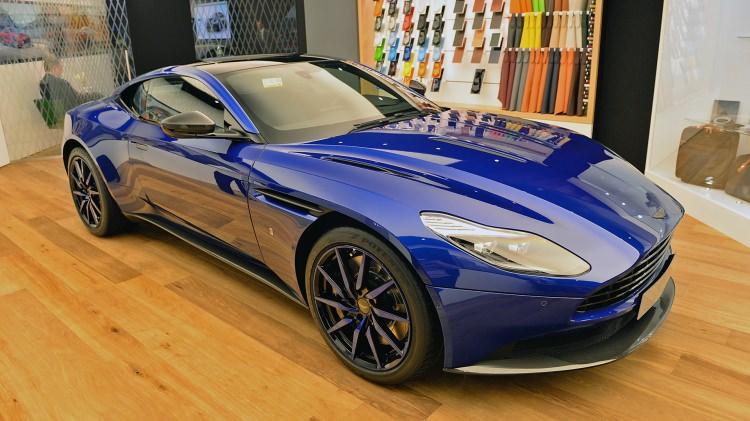 <p>Aston Martin DB11</p>
