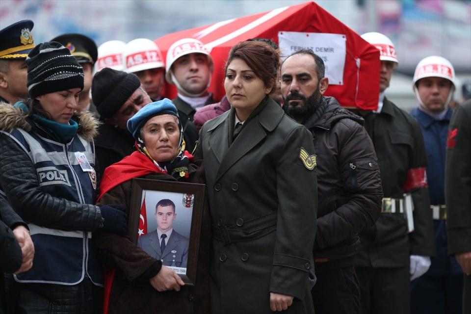 <p>Piyade Uzman Çavuş Ferhat Demir - Bursa<br />
</p>