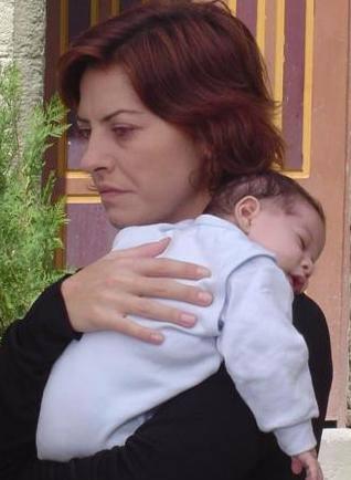 <div><strong>ZERDA UNUTULMADI</strong></div>
<div>Ece Uslu'nun oynadığı ve seyirciye neredeyse adını unutturan karakterdi Zerda..</div>