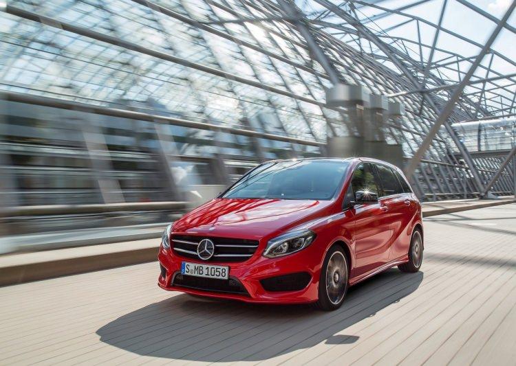 <p>Mercedes Benz B Serisi</p>
<p>2017 çıkışlı başlangıç fiyatı: 145.600 TL<br />
2016 çıkışlı başlangıç fiyatı: 121.617 TL</p>