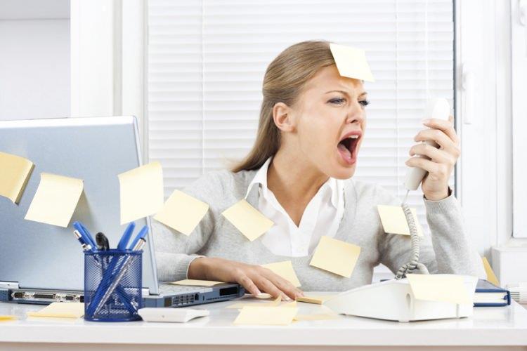 <p>Aynı zamanda tanı ve tedavi masrafları için harcanan ücretler ekonomik problemlere de neden oluyor.</p>