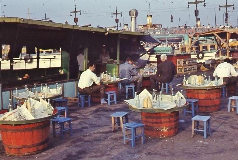 <p>Eminönü (1960'lı yıllar)</p>

<p> </p>
