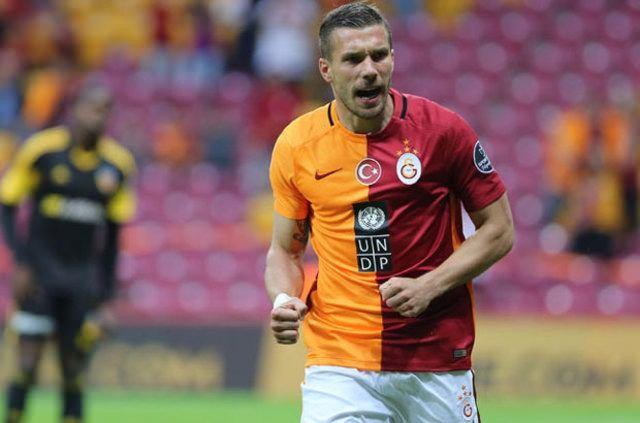 <p>Podolski - 80</p>
