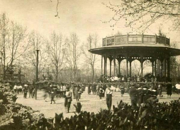 <p>Gülhane Parkı (1920'li yıllar?)</p>

<ul>
</ul>
