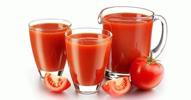<p>Taze domates suyunu saç derisine uygulayın, 10 dakika bekletin ve durulayın.</p>
