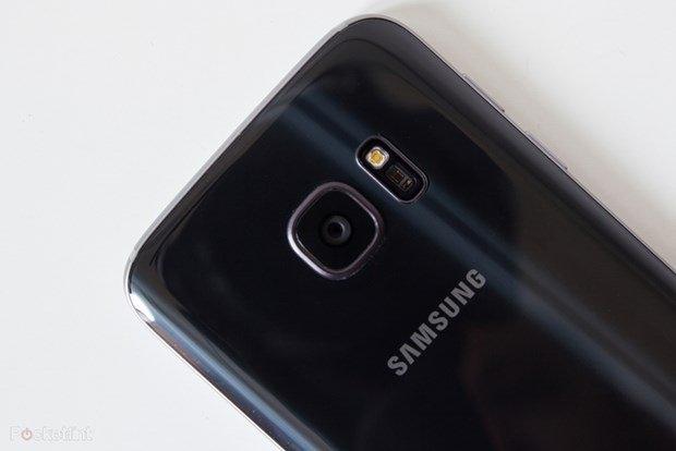 <p>Bataryası paylayan Galaxy Note 7'ler yüzünden tarihinin en düşük satış rakamlarından birisi ile karşı karlıya kalan Samsung kendisini yeni amiral gemisinde yer alacak özellik ile affettirmeye çalışacak.</p>
