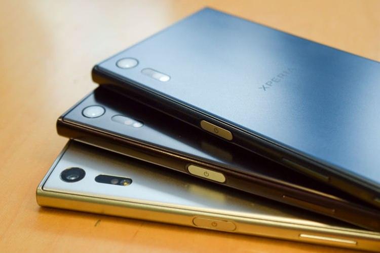 <p>SONY XPERIA XZ | 14 SAAT 32 DAKİKA</p>
<p> </p>