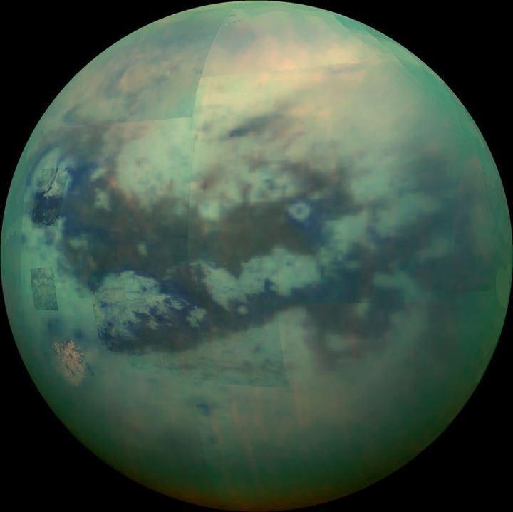 <p>Satürn'ün ayı Titan - 13 Kasım 2015 </p>
<p> </p>