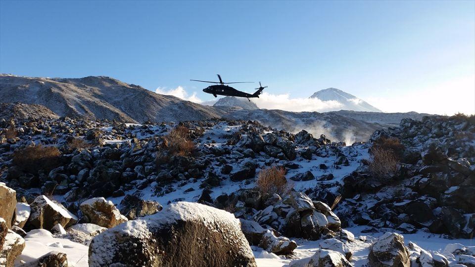 <p>Ağrı'da bölücü terör örgütü PKK'ya yönelik  Tendürek ve Ağrı dağları başta olmak üzere son bir yılda jandarma tarafından  gerçekleştirilen 173 operasyonda 28 terörist etkisiz hale getirildi.</p>
