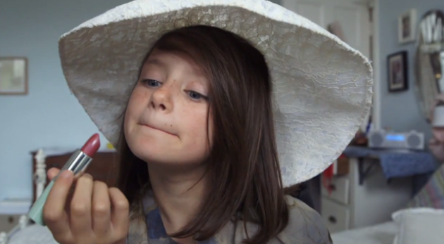 <p>D&uuml;nya &ccedil;apında &ccedil;ocuklara yardım kampanyaları y&uuml;r&uuml;ten Save The Children Organizasyonu'nun Suriye'deki durumu anlatmak i&ccedil;in hazırladığı bir video internette b&uuml;y&uuml;k yankı uyandırdı.</p>