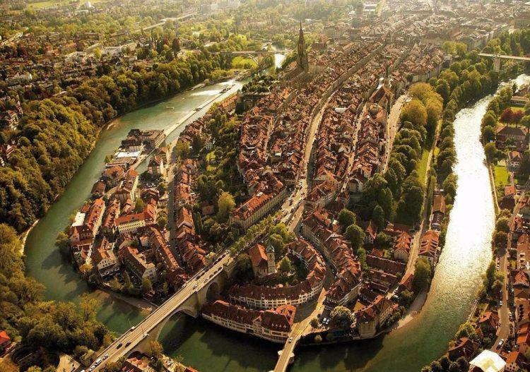 <p>Bern, İsviçre </p>
