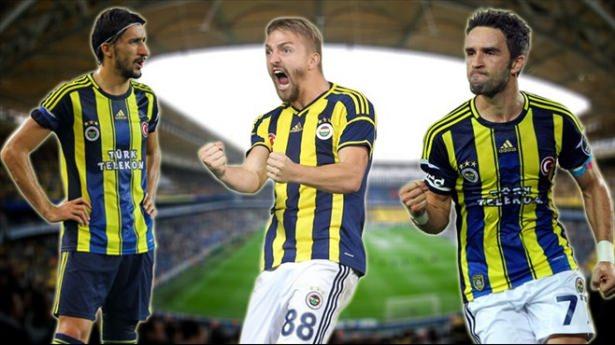 <p><strong>Fenerbahçe'de as oyuncular ayrılabilir</strong><br />
<br />
Fenerbahçe'de takımın önemli parçaları Caner Erkin, Mehmet Topal ve Gökhan Gönül'ün sezon sonunda sözleşmeleri bitiyor.<br />
Ayrıca sarı-lacivertlilerden Raul Meireles, Bruno Alves, Michal Kadlec, Galatasaray'dan Hamit Altıntop, Sabri Sarıoğlu, Beşiktaş'tan İsmail Köybaşı, Antalyaspor'dan Emrah Başsan, Kasımpaşa'dan Oscar Scarione, Spor Toto Süper Lig'de sezon sonunda sözleşmeleri tamamlanacak isimler arasında ön plana çıkıyor.<br />
<br />
<strong>Sözleşme yenilememeleri halinde sezon sonunda serbest kalacak önemli futbolculardan bazıları şöyle:</strong></p>