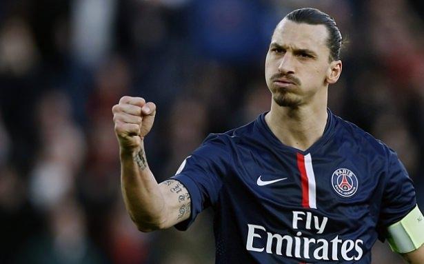 <p><strong>Ibrahimovic serbest kalabilir </strong><br />
<br />
Futbolda Bosman kuralları gereği sözleşme bitiş tarihinin 6 ay öncesinden oyuncularla ön anlaşma imzalanabiliyor. PSG ile sözleşmesini henüz yenilemeyen 34 yaşındaki Zlatan Ibrahimovic'in, transfer döneminin en gözde ismi olması bekleniyor. İngiliz takımlarının transfer listesinde yer aldığı iddia edilen İsveçli yıldız, ilerleyen yaşına rağmen bu sezon PSG formasıyla 45 maçta 42 gol atma başarısı gösterdi.</p>