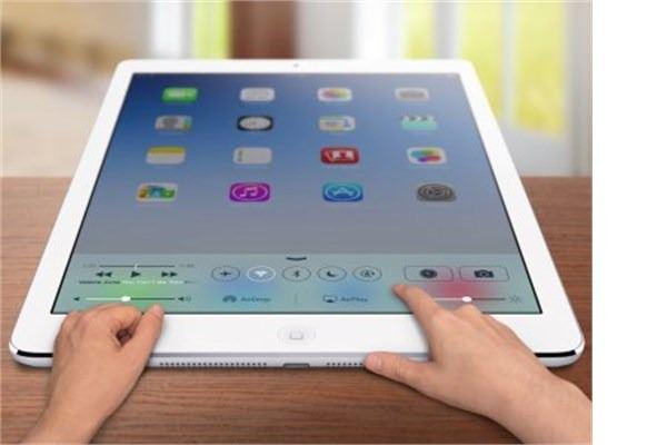 <p><strong>Büyük ekranlı iPad</strong><br />
Ağustos ayında yapılan bir habere göre Apple, 2015 başlarında 12-inch ekranlı iPad Pro'yu piyasaya sürmeye hazırlanıyor. (Kesin bir açıklama ise yapılmadı)</p>
