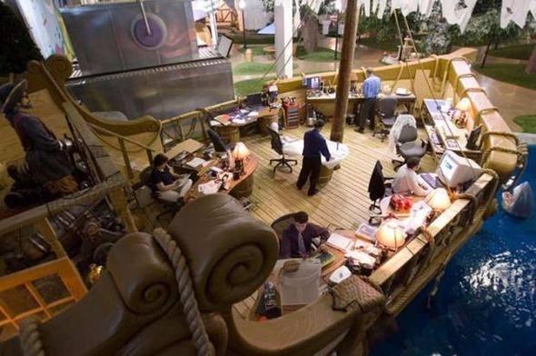 <p>Inventionland Tasarım Fabrikası (ABD)</p>
