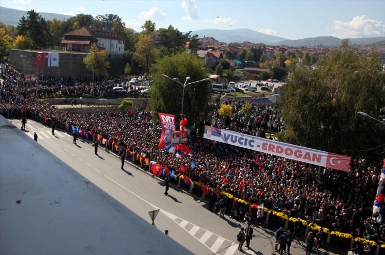 <p>Cumhurbaşkanı Erdoğan’ın ziyareti, şehirde adeta bayram havası yaşattı.</p>
