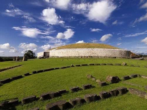 <p>Newgrange, İrlanda, Dublin</p>

<p> </p>
