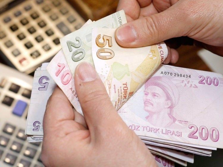 <p>Emeklilerin maaş sisteminde değişiklik gündemde.(Takvim)</p>

