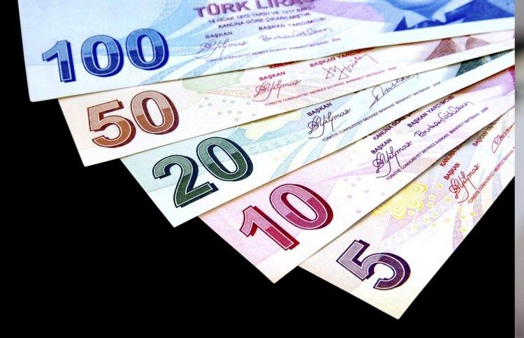 <p>Zam oranında geçim durumuna ve yaşa bakılması üzerinde duruluyor. Buna göre, yaşlı ve geçim sıkıntısı çeken emekliler yüzde 100 zam alabilecek.</p>

<p> </p>
